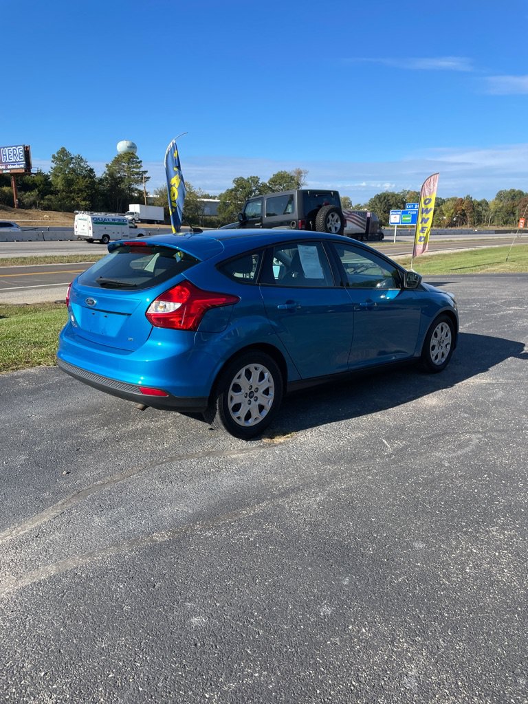 Used 2012 Ford Focus SE FWD image 5