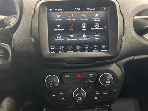 Used 2022 Jeep Renegade Latitude w/ Convenience Group image 12