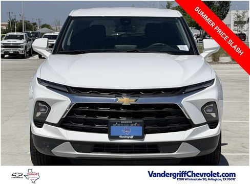 Certified 2025 Chevrolet Blazer LT FWD image 7