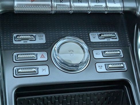 New 2026 Lincoln Nautilus Reserve w/ Jet Appearance Package image 32