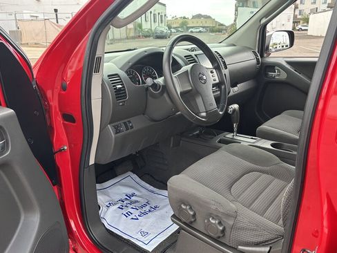 Used 2007 Nissan Frontier NISMO AWD/4WD image 11