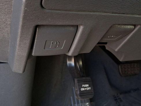 Used 2020 Toyota Sienna L image 26