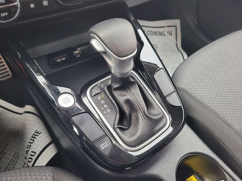 Used 2025 Kia Soul LX w/ LX Technology Package image 20