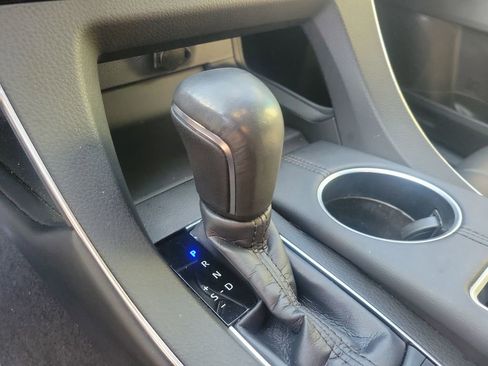 Used 2021 Toyota Avalon XSE image 22