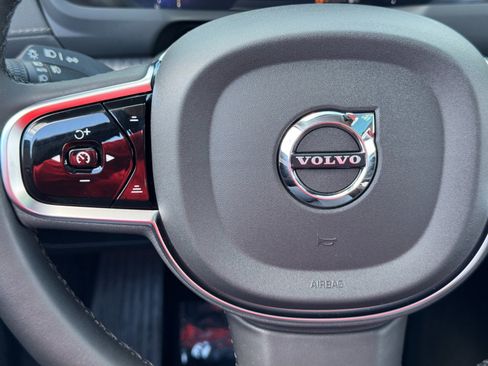 Used 2024 Volvo XC90 T8 Ultimate w/ Protection Package Premier image 22