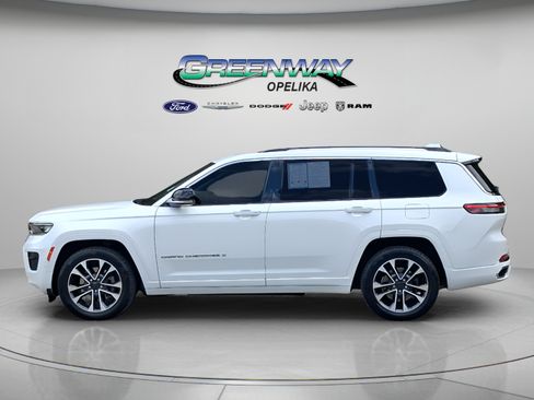 Used 2021 Jeep Grand Cherokee L Overland w/ Advanced Protech Group III AWD/4WD image 4