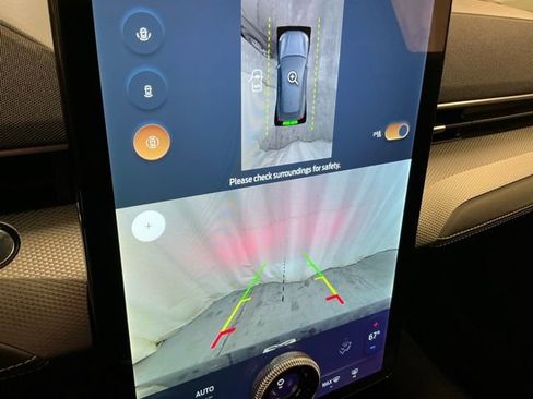 Used 2023 Ford Mustang Mach-E Select image 24