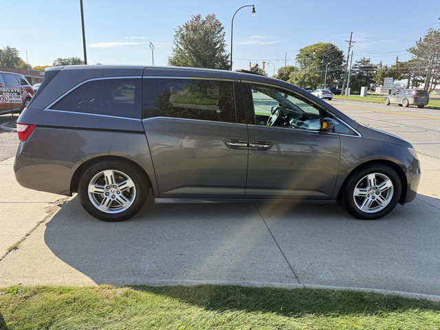Used 2012 Honda Odyssey Touring Elite image 4