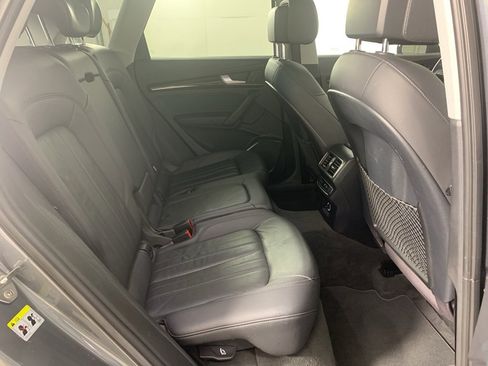 Used 2018 Audi Q5 2.0T Premium w/ Convenience Package image 41