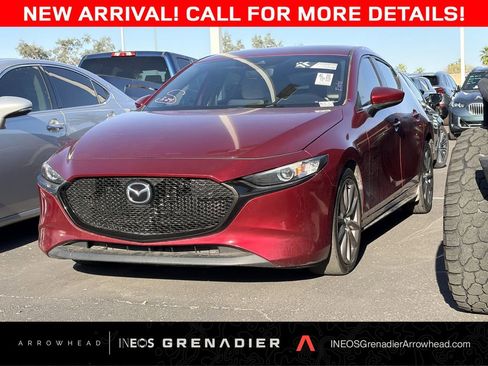 Used 2019 MAZDA MAZDA3 AWD Hatchback image 1