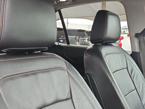 Used 2018 Chevrolet Equinox Premier FWD image 18