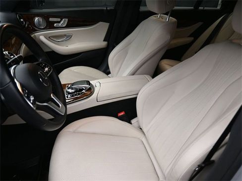 Used 2020 Mercedes-Benz E 450 E 450 image 33