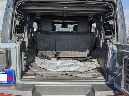 Used 2025 Jeep Wrangler Willys image 41