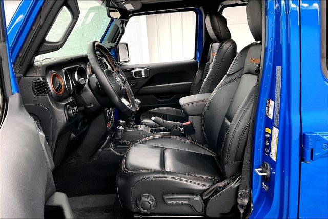 Used 2023 Jeep Gladiator Mojave w/ LED Lighting Group AWD/4WD image 24