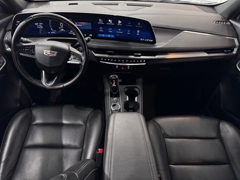 Certified 2024 Cadillac XT4 Premium Luxury AWD/4WD image 9