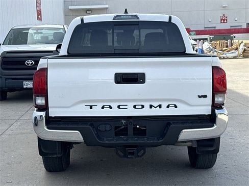 Used 2023 Toyota Tacoma SR5 image 5