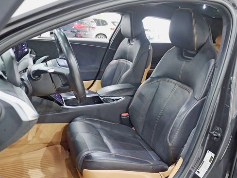 Used 2022 Lucid Air Grand Touring image 32