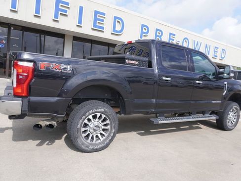 Used 2017 Ford F250 Lariat w/ Lariat Ultimate Package image 6