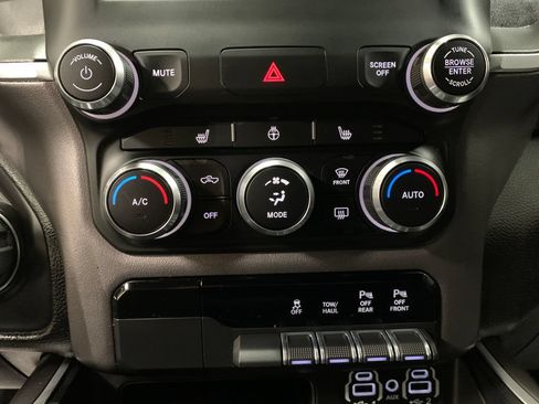 Used 2021 RAM 1500 Big Horn AWD/4WD image 10