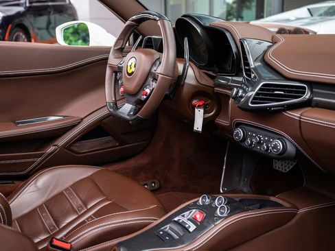Certified 2014 Ferrari 458 Spider RWD image 49