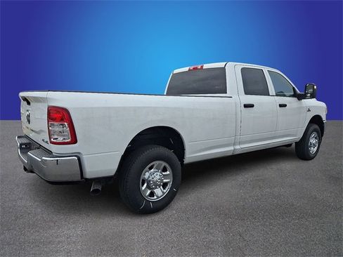 Used 2023 RAM 3500 Tradesman w/ Chrome Appearance Group image 4