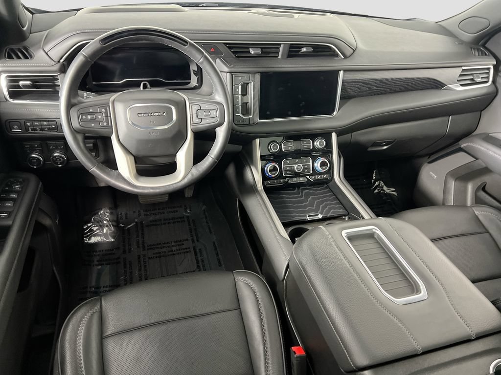 Certified 2023 GMC Yukon Denali w/ Denali Reserve Package AWD/4WD image 23