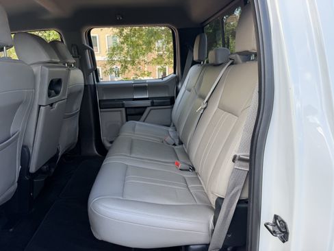Used 2018 Ford F150 XLT w/ Equipment Group 302A Luxury RWD image 19