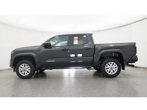 New 2025 Toyota Tacoma SR5 image 19