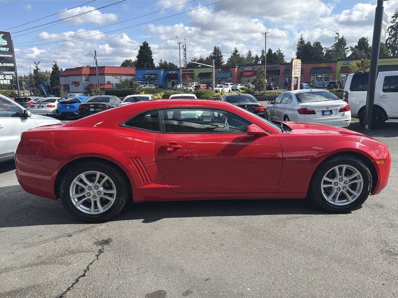 Used 2011 Chevrolet Camaro LS RWD image 7