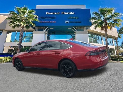 Used 2023 Honda Accord EX image 7