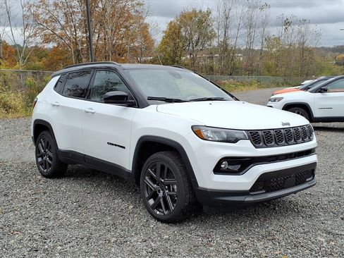 New 2026 Jeep Compass Limited image 4