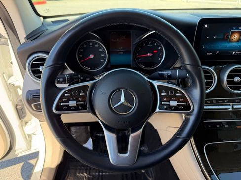 Used 2021 Mercedes-Benz GLC 300 GLC 300 image 22