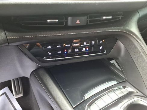 Certified 2022 Buick Envision Preferred image 11