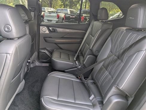 New 2026 Buick Enclave Avenir w/ Super Cruise Package image 15