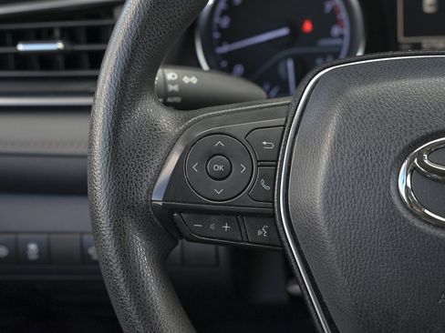 Used 2019 Toyota Camry LE image 20