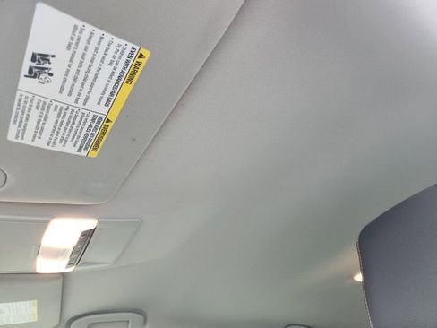 Used 2022 Nissan Altima 2.5 SR FWD image 19
