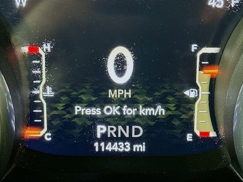 Used 2018 Jeep Wrangler Unlimited Sahara image 15