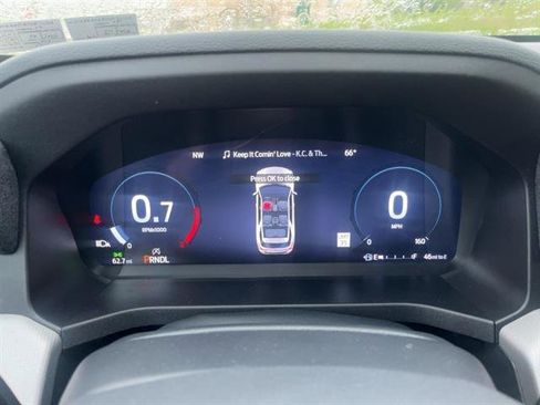 New 2025 Ford Explorer Active image 26