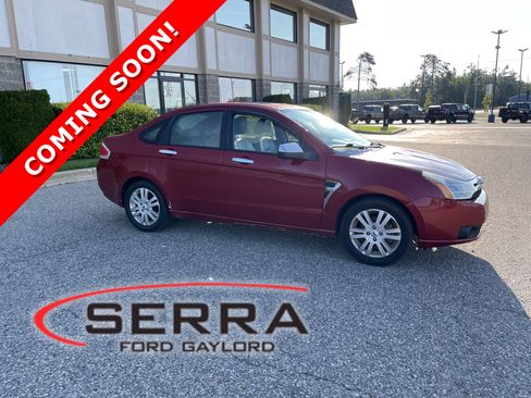 Used 2009 Ford Focus SEL FWD image 1