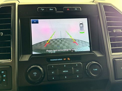 Used 2019 Ford F150 XLT w/ Equipment Group 302A Luxury image 33