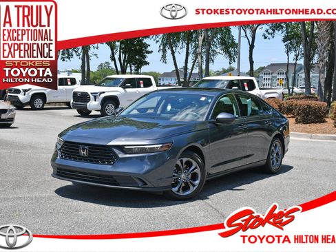 Used 2023 Honda Accord EX image 1