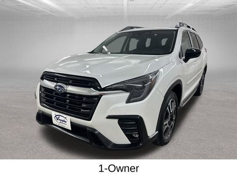 Used 2025 Subaru Ascent Limited AWD/4WD image 7