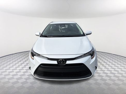 New 2026 Toyota Corolla LE image 2