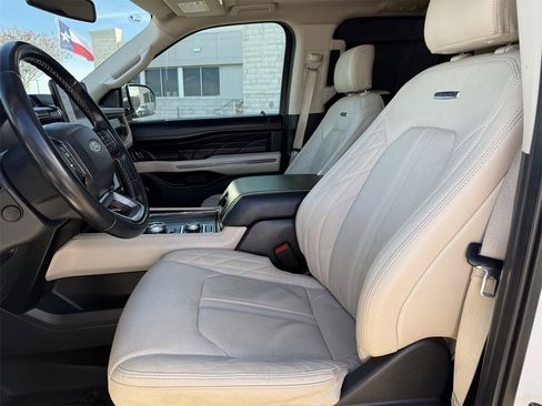 Certified 2023 Ford Expedition Max Platinum image 25