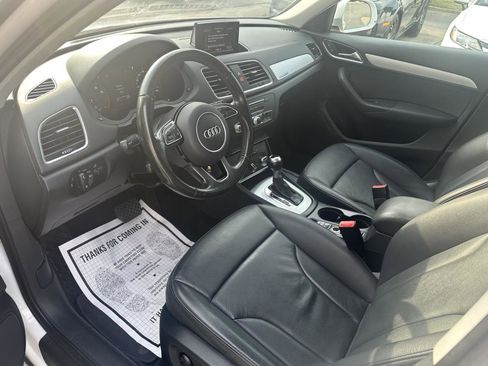 Used 2017 Audi Q3 2.0T Premium image 11