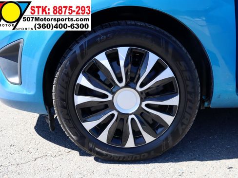 Used 2013 Ford Fiesta SE image 21