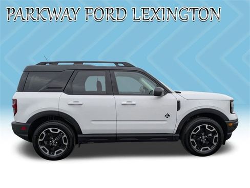 Used 2024 Ford Bronco Sport Outer Banks w/ Tech Package image 4
