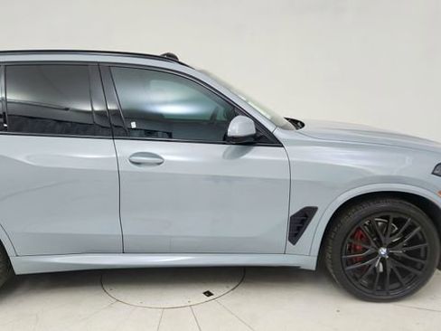 Used 2025 BMW X5 xDrive40i w/ M Sport Package image 8