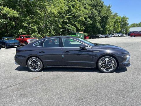New 2026 Hyundai Sonata SEL AWD/4WD image 2