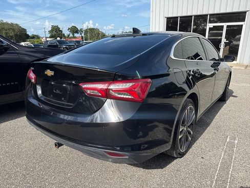Used 2022 Chevrolet Malibu LT FWD image 7